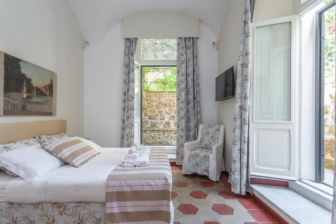 Prati 3Bdr Urban Charm Apartment Rome Italy
